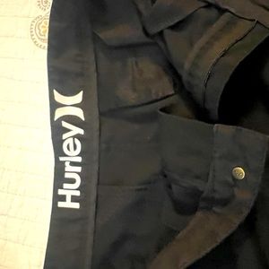 Men’s solid black Hurley swim trunks size 29